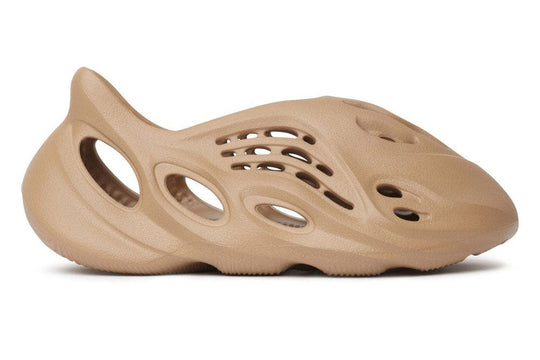 Adidas Yeezy Foam Runner RNNR Clay Taupe